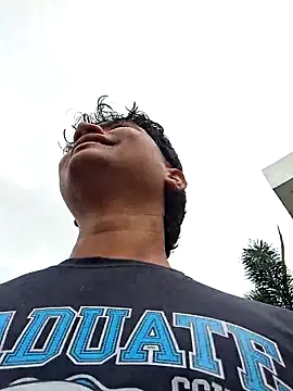  Ottis  online show from February 8, 4:48 pm