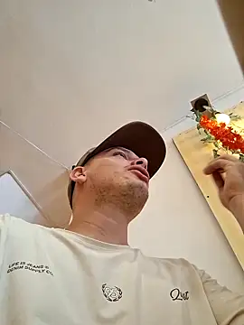  Ottis  online show from November 8, 3:59 pm