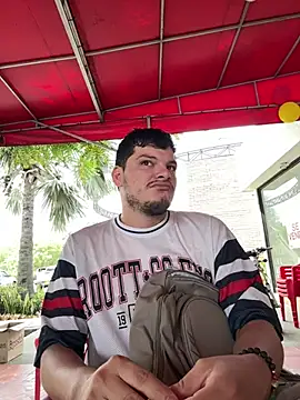  Ottis  online show from April 10, 2:35 pm