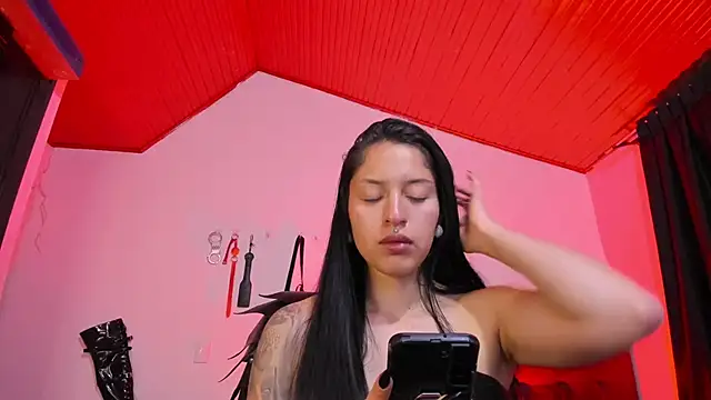 MistressVenena online show from October 30, 10:06 pm