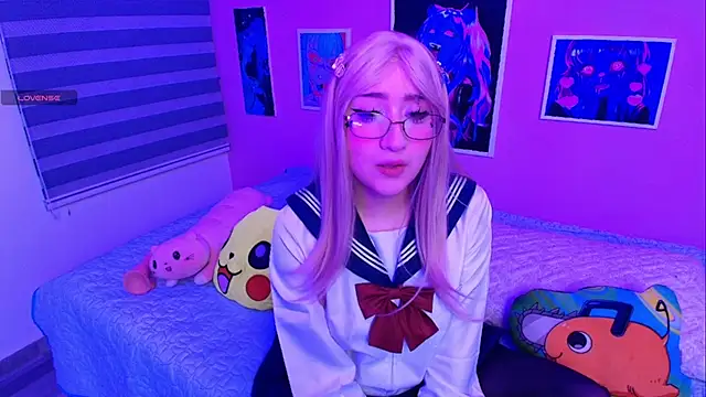 Snapshot of Miwa_violet chatting on January 5, 11:41 pm Miwa violet online show from January 5, 11:41 pm