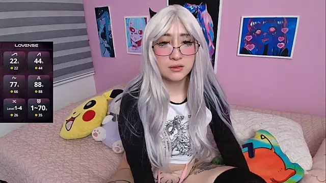 Snapshot of Miwa_violet chatting on September 29, 1:01 am Miwa violet online show from September 29, 1:01 am