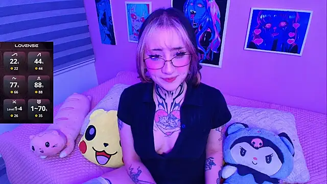 Snapshot of Miwa_violet chatting on February 20, 5:37 am Miwa violet online show from February 20, 5:37 am