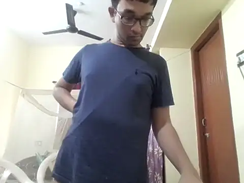 Snapshot of THE_NAKED_BOY chatting on November 23, 6:01 am THE NAKED BOY online show from November 23, 6:01 am