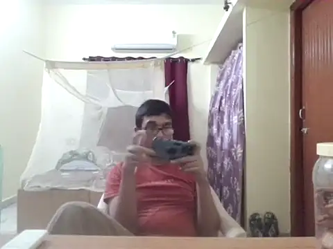 Snapshot of THE_NAKED_BOY chatting on September 29, 2:34 pm THE NAKED BOY online show from September 29, 2:34 pm