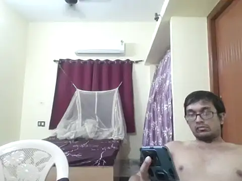 Snapshot of THE_NAKED_BOY chatting on November 13, 4:00 pm THE NAKED BOY online show from November 13, 4:00 pm