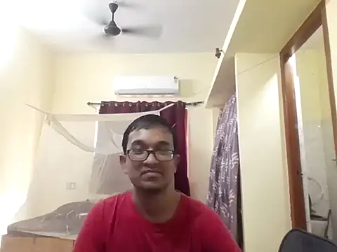 Snapshot of THE_NAKED_BOY chatting on November 22, 7:29 am THE NAKED BOY online show from November 22, 7:29 am