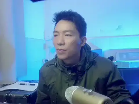 xhqds online show from February 6, 3:52 pm