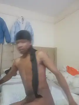 Almora20 online show from July 12, 11:11 am