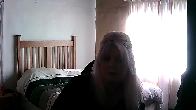 Miahotmilf online show from February 6, 2:57 pm