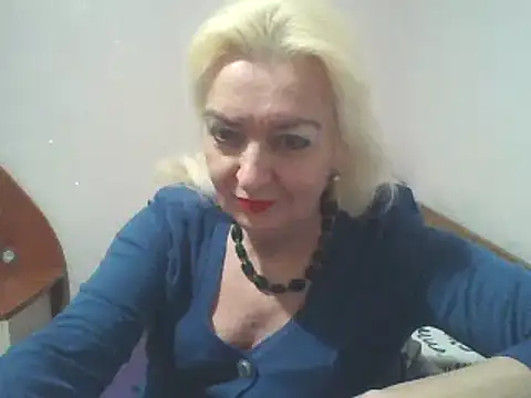 Snapshot of Meri798 chatting on February 25, 10:53 pm Meri798 online show from February 25, 10:53 pm