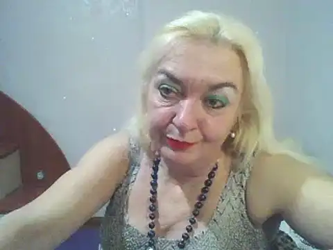 Snapshot of Meri798 chatting on February 16, 7:05 pm Meri798 online show from February 16, 7:05 pm