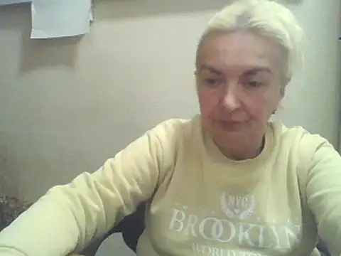 Snapshot of Meri798 chatting on September 30, 7:20 pm Meri798 online show from September 30, 7:20 pm