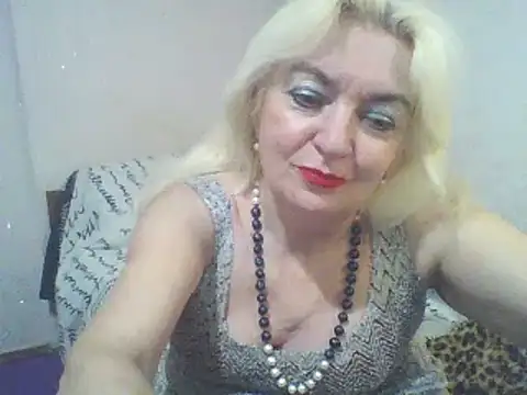 Snapshot of Meri798 chatting on March 2, 11:50 pm Meri798 online show from March 2, 11:50 pm