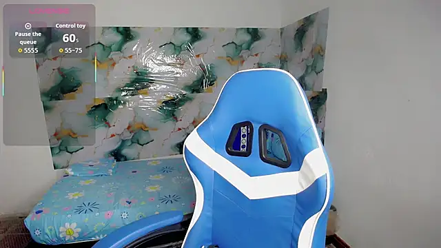 Emma-mae online show from February 23, 5:24 pm