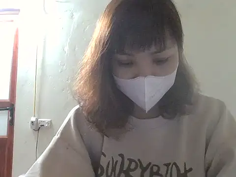 Snapshot of Angela-Eira chatting on February 21, 9:28 pm Angela-Eira online show from February 21, 9:28 pm