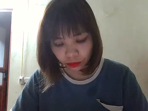 Angela-Eira online show from October 20, 8:20 pm