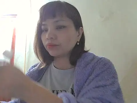 Angela-Eira online show from October 30, 8:50 pm