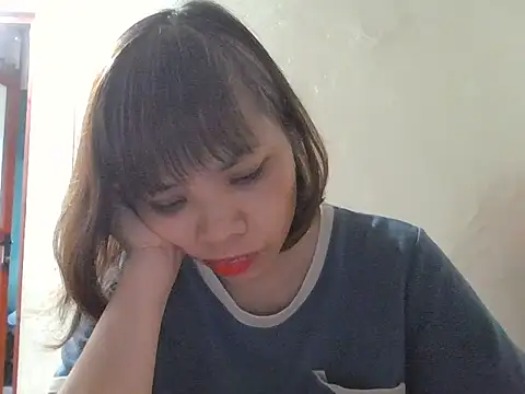 Snapshot of Angela-Eira chatting on October 15, 8:11 am Angela-Eira online show from October 15, 8:11 am