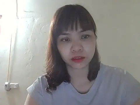 Angela-Eira online show from April 1, 9:01 pm