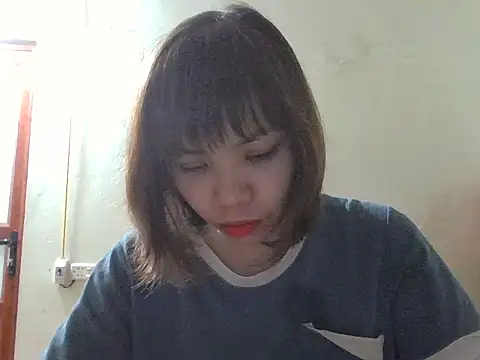 Snapshot of Angela-Eira chatting on October 11, 7:37 pm Angela-Eira online show from October 11, 7:37 pm