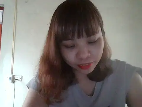 Angela-Eira online show from April 2, 9:05 am