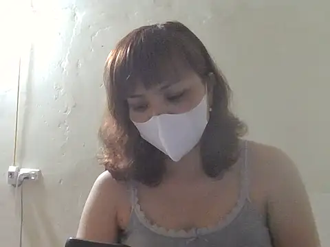 Angela-Eira online show from May 17, 9:48 pm