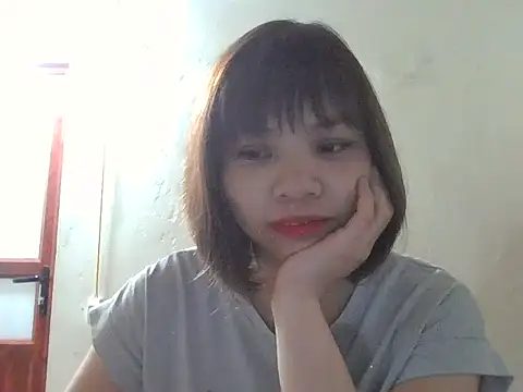 Snapshot of Angela-Eira chatting on October 1, 9:40 pm Angela-Eira online show from October 1, 9:40 pm