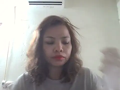 Snapshot of Angela-Eira chatting on June 8, 3:18 am Angela-Eira online show from June 8, 3:18 am