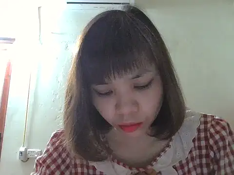 Angela-Eira online show from November 12, 9:07 pm