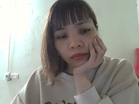 Angela-Eira online show from November 4, 9:02 am