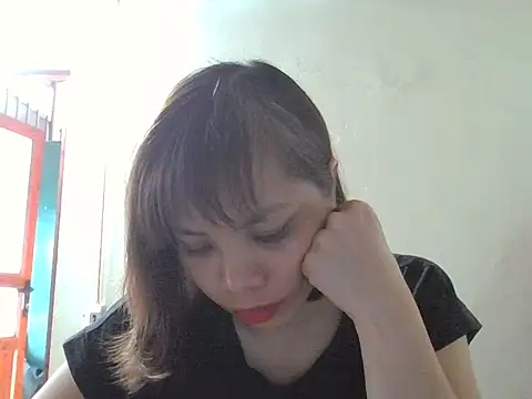 Snapshot of Angela-Eira chatting on October 1, 8:52 am Angela-Eira online show from October 1, 8:52 am
