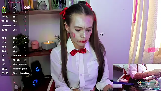 sweetlittlelisa online show from October 28, 9:03 pm