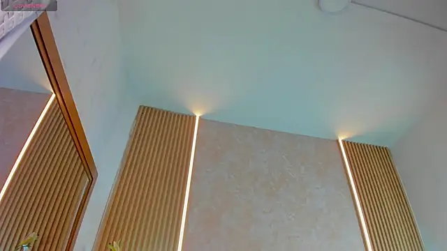 BILIE ROUSE1 online show from April 2, 3:02 am