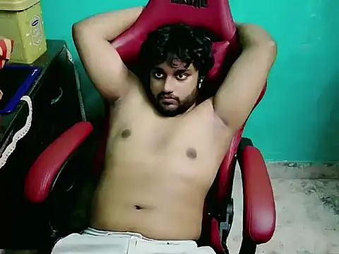Snapshot of telugu_boy_ chatting on February 13, 3:50 am telugu boy online show from February 13, 3:50 am