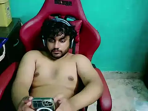Snapshot of telugu_boy_ chatting on February 21, 1:46 pm telugu boy online show from February 21, 1:46 pm