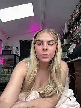 Snapshot of delicioussdixie chatting on January 10, 10:16 pm delicioussdixie online show from January 10, 10:16 pm