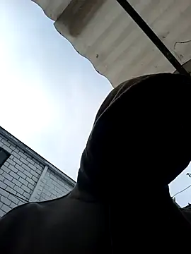 weedmanhot28 online show from October 26, 12:05 pm