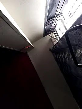 weedmanhot28 online show from December 20, 1:14 pm