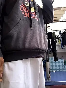 weedmanhot28 online show from January 7, 12:10 pm