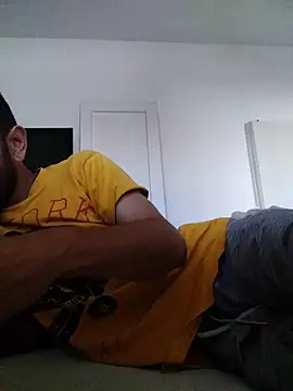 weedmanhot28 online show from May 26, 6:33 am