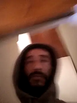 weedmanhot28 online show from December 21, 1:35 pm