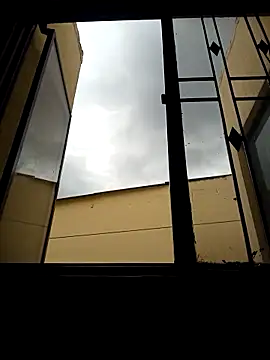 weedmanhot28 online show from February 3, 2:55 pm