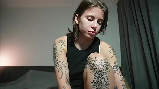 MazzyDoll online show from March 1, 10:55 am