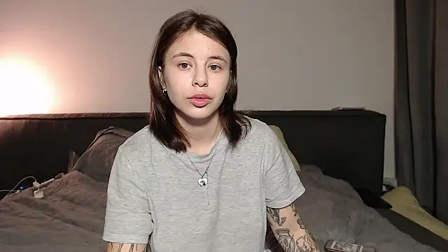 MazzyDoll online show from March 12, 9:23 am