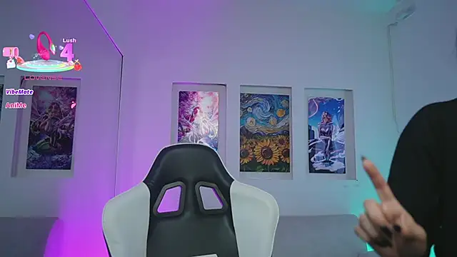 Snapshot of KayraOwen chatting on November 5, 11:35 am KayraOwen online show from November 5, 11:35 am