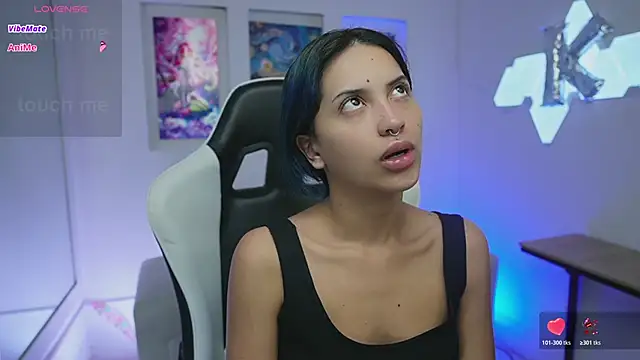 Snapshot of KayraOwen chatting on November 28, 12:16 pm KayraOwen online show from November 28, 12:16 pm