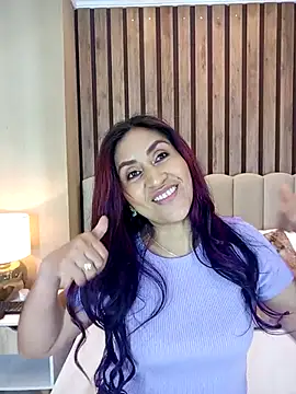 MonicaMoret online show from March 7, 12:12 pm