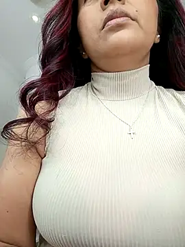 MonicaMoret online show from March 22, 12:04 pm