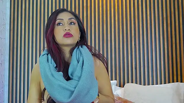 MonicaMoret online show from September 30, 12:22 pm